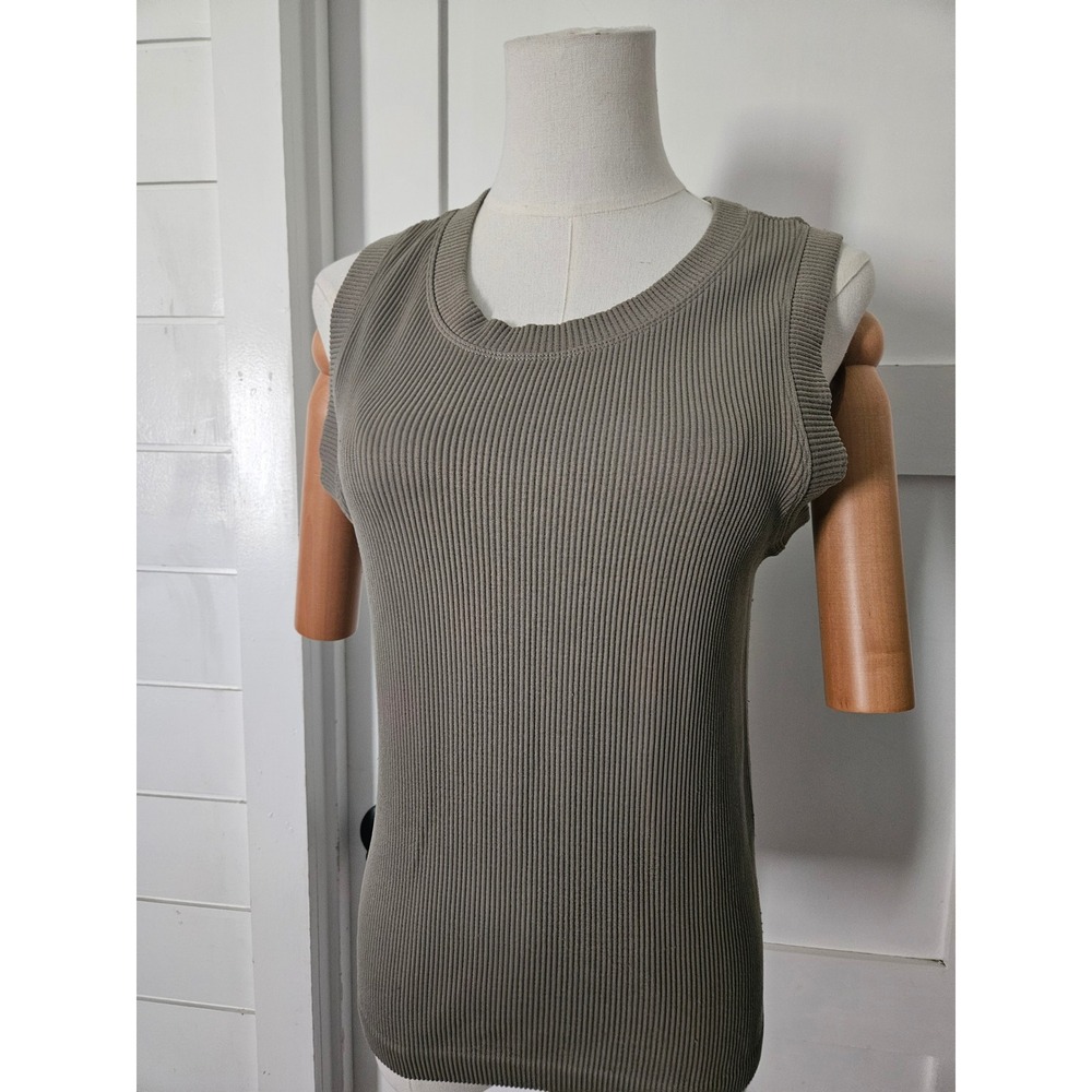 BKE Core Olive Green Ribbed Knit Scoop Neck Seamless Tank Top Size‎ M/L - Picture 14 of 14